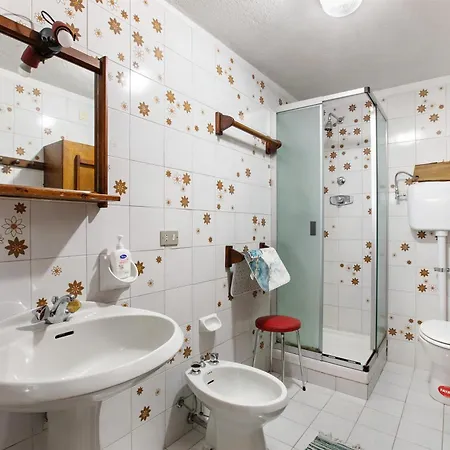 Casa Mountain View Апартаменти Курмайор